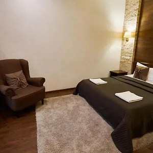  Hostel Petrani Ukraine