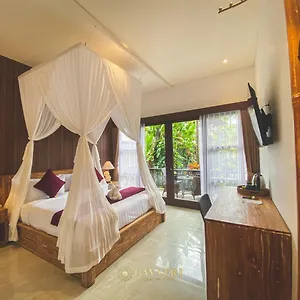 Hotel Gayatri Retreat